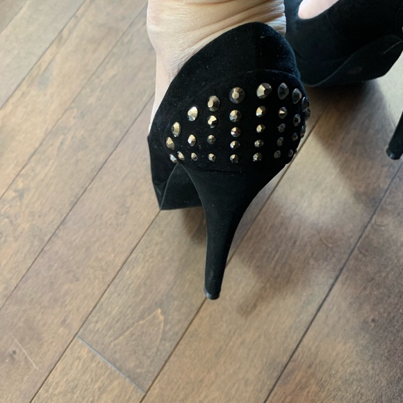 Black sued high heels shoes - Picture 6 of 6